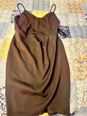 Lulus Reinette Black Midi Dress Medium NWT